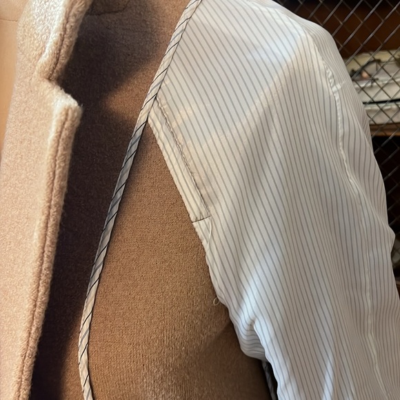 Veronica Beard NWT 100% Wool Camel Bjorn Belted 3 Button Coat. Size XL. NWT - Picture 11 of 16